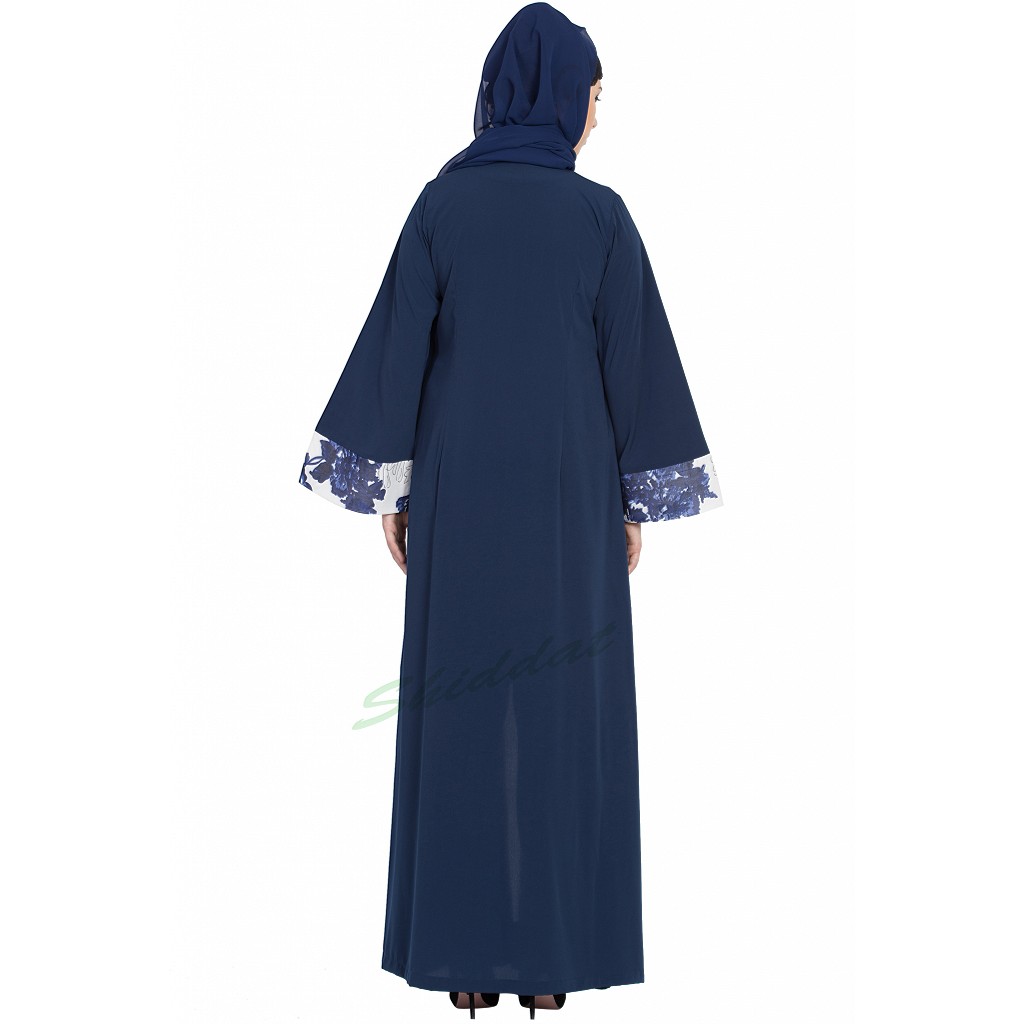 blue and white abaya